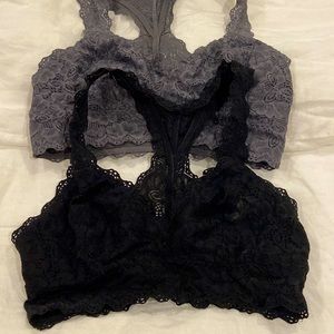 Set of 2 Lace bralettes